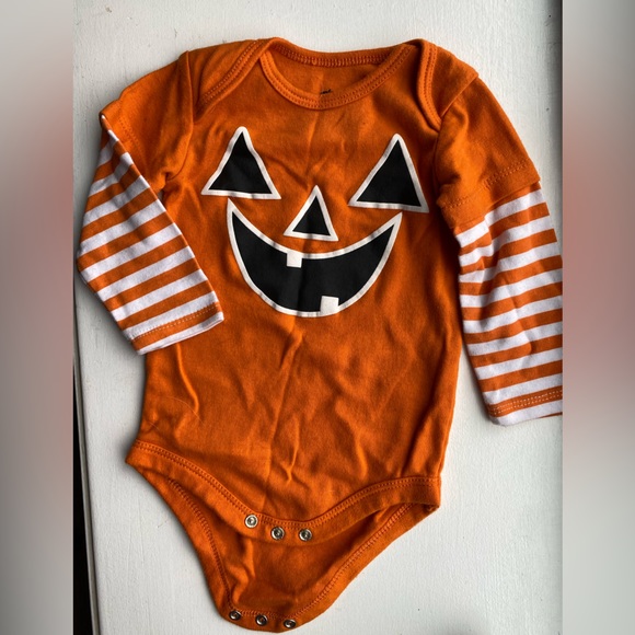Pumpkin Onesie 12M - Picture 1 of 2